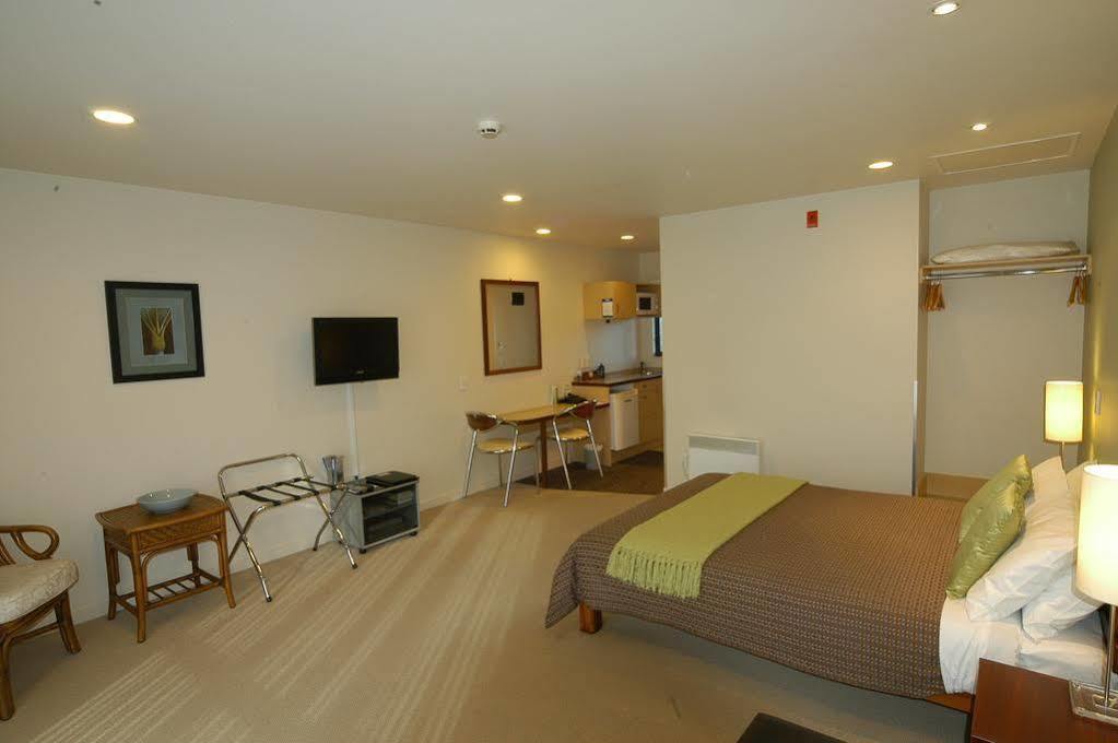 Nautilus Lodge Motel モトゥイーカ エクステリア 写真